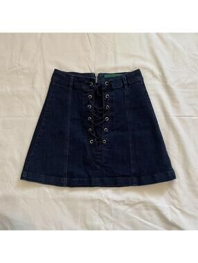 Lace up denim skirt